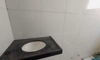 Imagem 4: Casa completa com churrasqueira e chuveirão no Ancuri