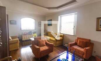 Imagem 3: Casa para Aluguel - Colégio Batista, 4 Quartos, 400 m2