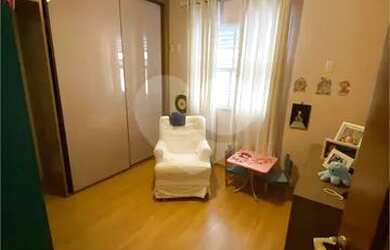 Imagem 7: OPORTUNIDADE! CASA SOBREPOSTA DUPLEX ALTA NO EMBARÉ