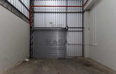 Imagem 7: Excelente Pavilhão com 1.100m² de área privativa, amplo, espaço com escritório, cozinha, p