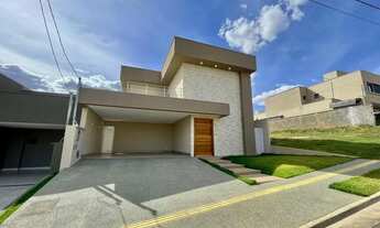 Imagem: Sobrado à venda no bairro Jardins Bolonha