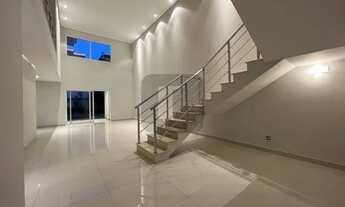 Imagem 3: Sobrado generoso disponível para venda e locação no Swiss Park, Campinas