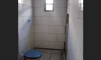 Imagem 4: Barbada vendo casa com terreno