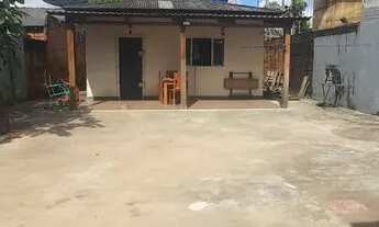 Imagem 4: Alugo esta casa Casa com 2 dormitórios