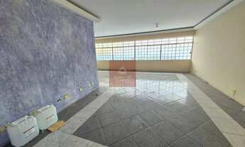 Imagem: Vila Mascote, Prédio com 22 salas, 7 banheiros