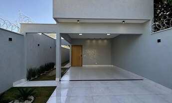 Imagem 2: Térrea para venda possui 129 metros quadrados com 3 quartos