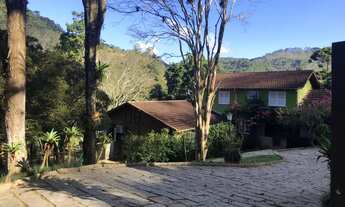 Imagem 2: Casa com 4 suítes - Fazenda Inglesa - Petrópolis, RJ