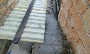 Imagem 2: CASA GEMINADA INACABADA