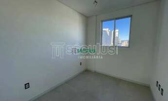 Imagem 4: APARTAMENTO A POUCOS METROS DA PRAIA NO CENTRO DE PIÇARRAS