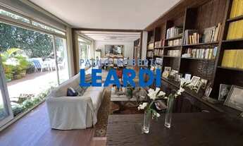 Imagem: SOBRADO - ALTO DE PINHEIROS - SP