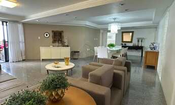 Imagem 7: Oportunidade! Apartamento à Venda em Tambaú com 197m2, 3 Suítes, 2 Vagas de Garagens e Vis