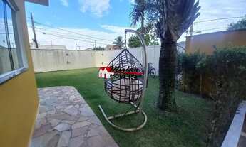 Imagem 4: Lindo Triplex Mobiliado, 3 Suítes, Sala de Vídeo, Espaço Gourmet, Piscina, Amplo quintal