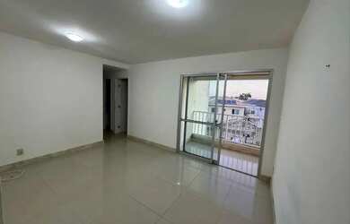 Imagem 3: ALUGO apartamento 3/4(2 suítes) varanda- nascente- Buraquinho