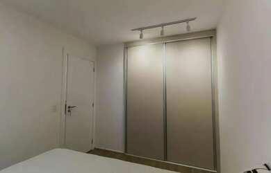 Imagem 4: Aluguel anual) Apartamento 2 quartos c/ mobília