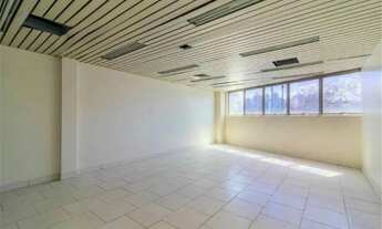 Imagem 2: Edifício Residencial em Partenon