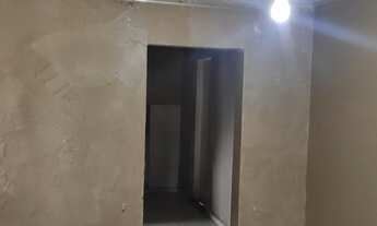 Imagem 4: Alugo casa com 4 quartos sala cozinha banheiro contato * whatsapp