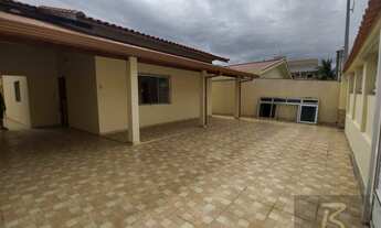 Imagem 3: Excelente casa com 3 dormitórios sendo 1 suite 300 mts da praia R$ 550.000 - Jardim Ribam