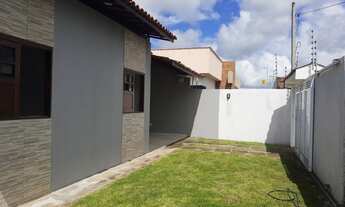 Imagem 3: Casa em condomínio a poucos metros da praia do Francês, para venda com 3 quartos