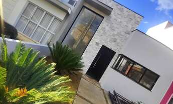 Imagem 2: Linda Casa térrea ( NOVA) - 100m2 de área útil - 3 dts Suite - Horto Florestal