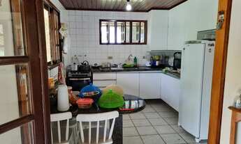 Imagem 4: Casa de condomínio para venda tem 250 metros quadrados com 4 quartos