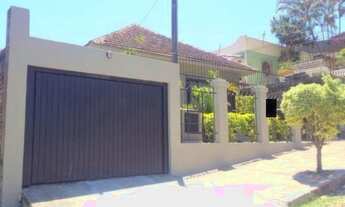 Imagem 4: Porto Alegre - Casa Padrão - Cascata