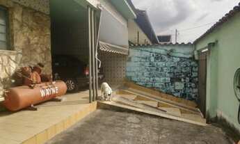 Imagem 3: Casa para Venda em Belo Horizonte, Indústrias I (Barreiro), 3 dormitórios, 1 banheiro, 3 v