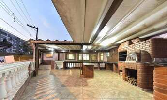 Imagem 7: Casa Maravilhosa 250 m² 4 Dormitórios 5 Vagas de garagens