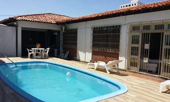 Imagem 5: Casa para venda possui 300 metros quadrados com 6 quartos em Suíssa - Aracaju - SE