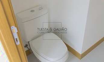 Imagem 5: Sala comercial a venda na esquina da Brigadeiro Franco com Emiliano Perneta, centro de Cur