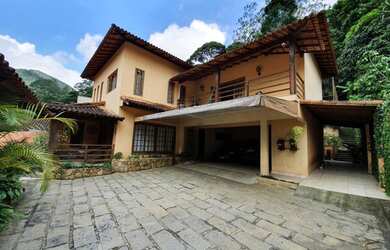 Imagem 7: Propriedade ESPETACULAR e muitíssimo bem localizada. Apenas 10 minutos do Centro Histórico