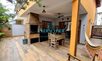 Imagem: CASA EM CONDOMÍNIO COM 3 SUÍTES, ÁREA