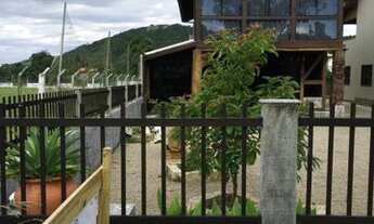 Imagem 2: Casa para Venda em Garopaba, Praia do Ouvidor, 3 dormitórios, 2 suítes, 3 banheiros, 3 vag