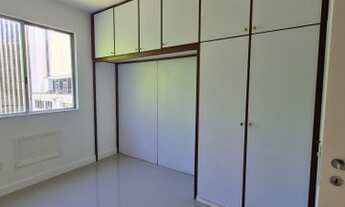 Imagem 2: Apartamento para venda possui 57 metros quadrados com 1 quarto em Botafogo - Rio de Janeir