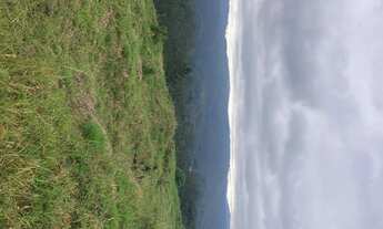 Imagem 3: R5- Fazenda/Sítio/Chácara para venda possui 600 metros quadrados com 3 quartos. Confira!