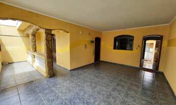 Imagem 2: Linda casa no Jardim HiKari