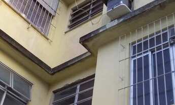 Imagem 2: Casa com 2 dormitórios à venda, 110 m² por R$ 320.000,00 - Bento Ribeiro - Rio de Janeiro