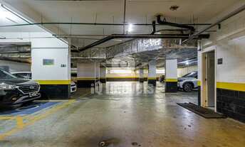 Imagem 2: Apartamento Campo Belo, São Paulo com 94 m², 1 dormitório, 2 vagas de garagem