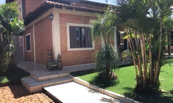 Imagem 2: Residência em Alto Padrão no Jardim Cultura em Arapongas-PR