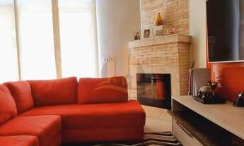 Imagem: Casa com 245 metros 2 com 3 quartos em Gramado