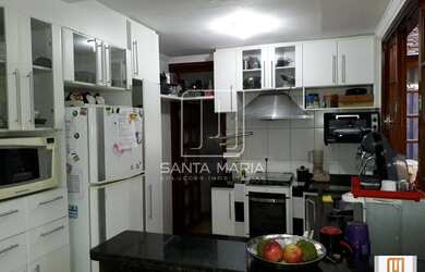 Imagem 7: Casa (diversos) 3 dormitórios/suite, cozinha planejada, portaria 24hs, lazer, salão de fes