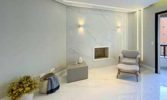 Imagem 3: 4 Dormitórios - 4 Vagas - Lareira - Terraço - Lazer completo - 244m²