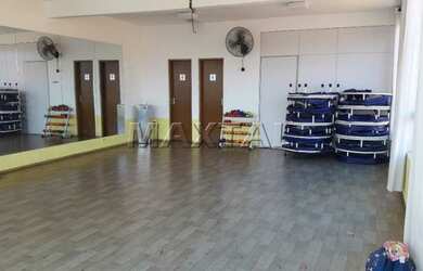 Imagem 2: Prédio com academia montada, piscina e residência - PORTEIRA FECHADA - Água Fria, ZN