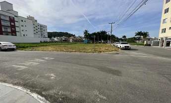 Imagem 2: Lote/Terreno Pedra Branca. Comercial e multi familiar 10 pavimentos