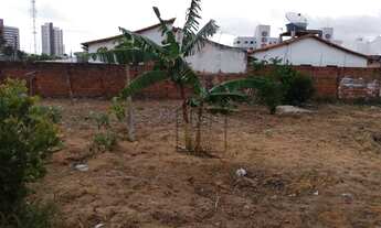 Imagem 3: Terreno à venda, 700 m² por R$ 600.000 - Candelária - Natal/RNV0847