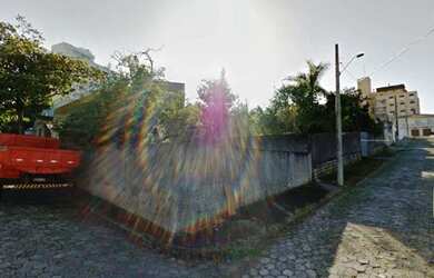 Imagem 2: Capoeiras terreno próximo colégio de Fátima esquina veja o preço com viabilidade