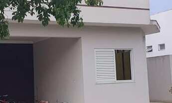 Imagem 2: Casa em Condomínio para Venda em Sorocaba, Vila Haro, 3 dormitórios, 1 suíte, 2 banheiros