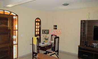 Imagem 4: Sobrado com 3 dormitórios à venda, 250 m² por R$ 600.000,00 - Conjunto Residencial José Bo