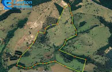 Imagem 7: Fazenda em Uberlândia - MG com 80,58 hectares ou seja 16,65 alqueires