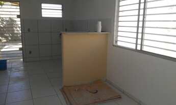 Imagem 3: Aluguel de casa em Parnaíba / Piauí - Localizado na BR343, Km 6, estrada que liga a praia