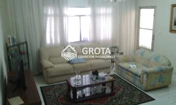 Imagem 3: Linda Casa Assobradada para Venda no bairro Jardim Record, 3 dorm, 1 suíte, 2 vagas, 180 m